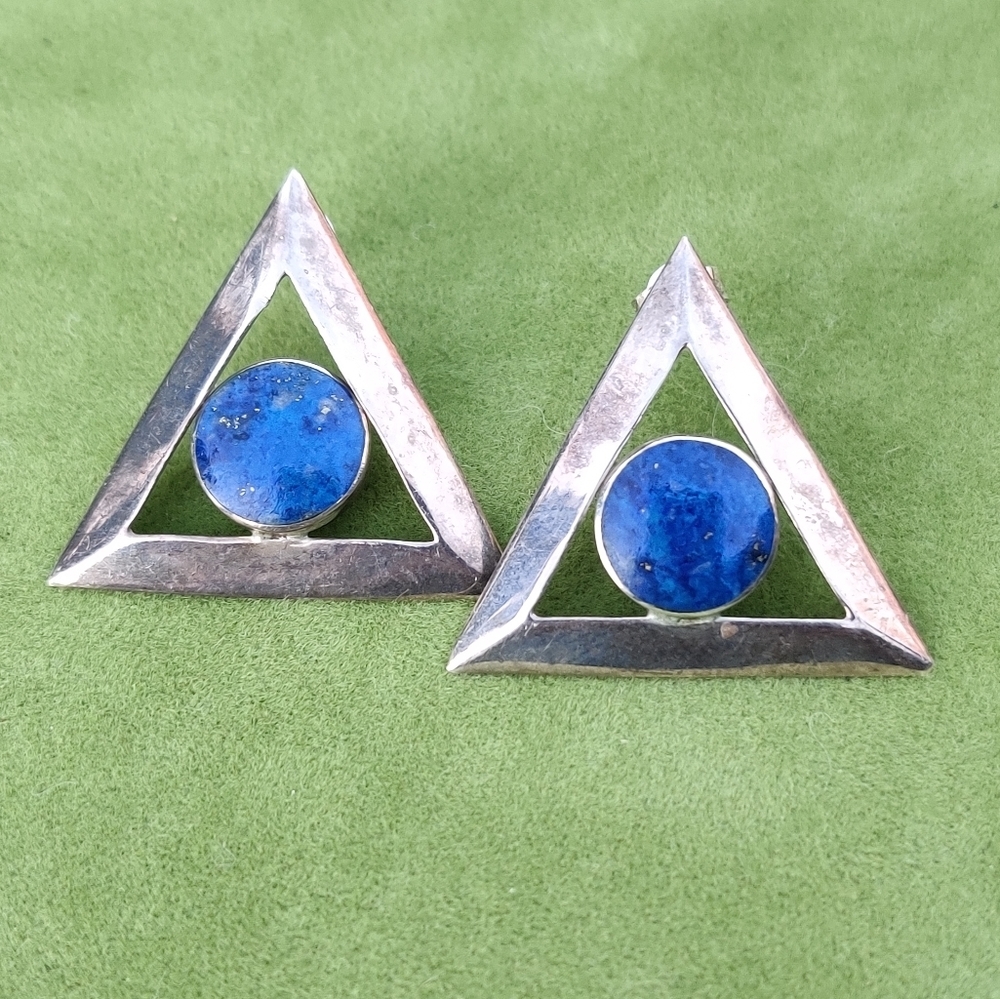 Vintage Sterling lapis lazuli triangle earring
